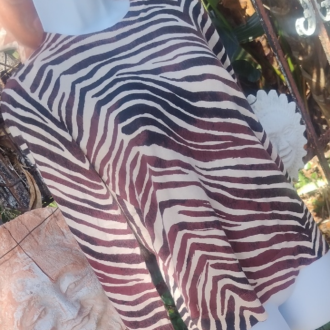 Banana Republic Cotton Animal Print Sweater Small